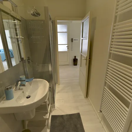 アパート Casa Saba -welchome ストレーザ